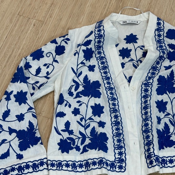 Zara White Jacket with Royal Blue Floral Embroidery - Picture 2 of 4